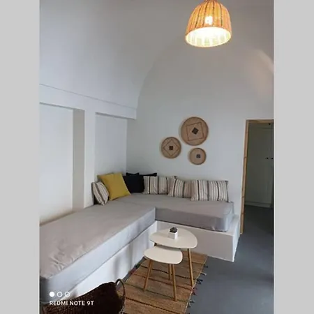 New Tholos - 400m From Famous Beach Villa Kamari (Santorini)