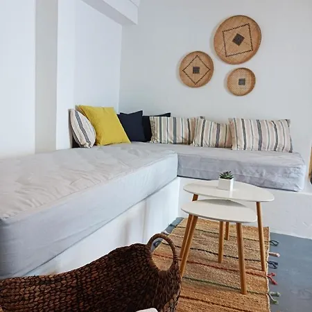 New Tholos - 400m From Famous Beach Kamari (Santorini)